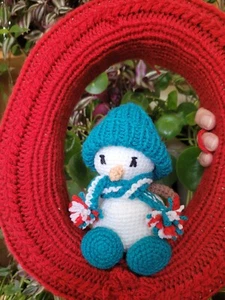 Deko Kranz "Kleiner Schneemann" Geschenk Gehäkelt Winter Weihnachten Advent - Bild 1 von 9