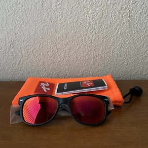 Ray-Ban Junior Rj9052s New Wayfarer Square Sunglasses 47-15 Matte Black Orange - Picture 1 of 7