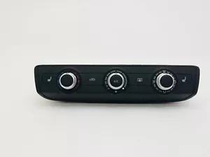 Audi A3 8V Air Conditioning Control Unit 8V0820047E Heated Seats - Picture 1 of 2