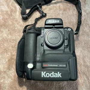 Sistema de cámara digital Kodak Professional DCS 620 C de Nikon, piezas, sin probar - Imagen 1 de 20
