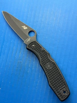 Cuchillo Spyderco Pacific Salt H1 hoja de borde liso negro mango FRN bloqueo Foto 1 de 4