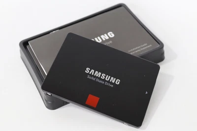Samsung - Ssd Samsung 860 Pro 2,5" 256gb Sata 6gb/s B2b Hardware/electroni - Image 1 of 4