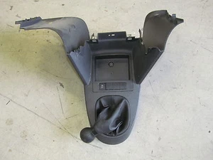 Schaltknauf Mittelkonsole  VW Caddy Basis Kasten 1.6TDI 55KW 2011  2K5863284 - Bild 1 von 1