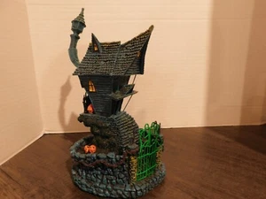 Hawthorne Villg Nightmare Before Christmas Halloween Jack’s House Skulptur - Bild 1 von 4