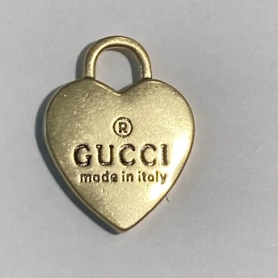 Gucci GG Heart Gold Button  Zipper Pull  Gold 20 mm 1pc - Image 1 of 3