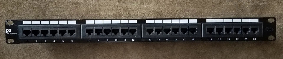 19" 1u Rack Mount 24 Port RJ-45 Ethernet Cat5e Patch Panel E157358 P24T-K11 - Image 1 of 4