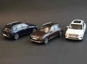HYUNDAI Genesis GV70 Miniature Diecast Model Car 1:43 - Picture 1 of 12