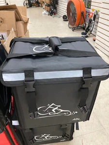 Food Delivery Large Backpack Insulated waterproof bag for ebike Motorcycles - Picture 1 of 9