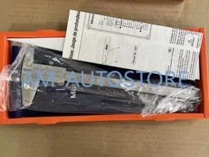 1 PCS Mitutoyo 530-114 Vernier Caliper 0-200mm 0.05mm NEW - Picture 1 of 6