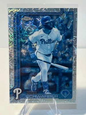 2025 Topps Chrome Kyle Schwarber Frozen Refractor -3/0 Frozenfractor #31 - Изображение 1 из 4