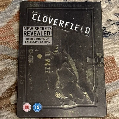 Cloverfield (2-Disc Definitive Edition Steelbook) [DVD] - Image 1 of 4