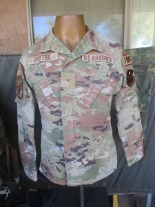 USAF Multicam, camicia da combattimento OCP con toppe complete, patch squadrone, scheda TMO - Foto 1 di 13