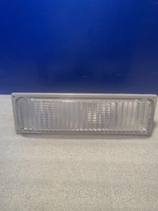 1989 - 1994 Chevy Suburban LH luz marcadora de señal de giro del conductor 16506243 - Imagen 1 de 1