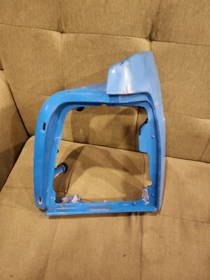 1988-1991 Ford LTD Crown Victoria Passenger Right Tail Light Taillight Housing  - Image 1 of 4