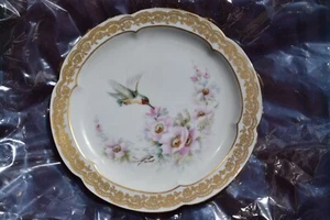 Hand-Painted HUMMINGBIRD Porcelain Dinner Plate Gold Trim Willie Grommon 1953 - Picture 1 of 6