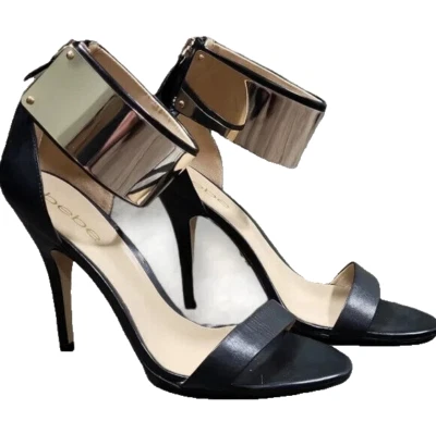 Bebe Tacón con Cremallera Puntera Abierta y Puño al Tobillo Tono Dorado Talla 8 Foto 1 de 4