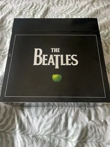 The Beatles: Stereo Box Set 2012 14 180 Gram Vinyls with 250+ page book - Picture 1 of 5