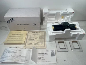 Danbury Mint 1941 Plymouth Pickup 1:24 Scale Original Box and Paperwork - Picture 1 of 17