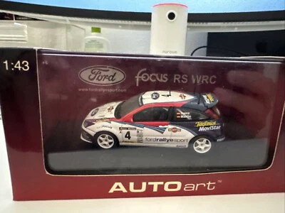 AutoArt Ford Focus WRC 2002 C. Sainz / L. Martin #4 Rally Catalunya 1:43 - Image 1 of 3