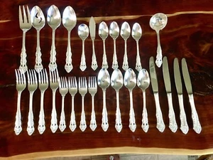 Lillianne Silverplate complete place setting for 4 W/Extras Excellent Condition - Picture 1 of 11