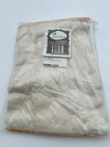 OsoCozy Baby Newborn 4x6x4 Unbleached Prefolds Cotton Fitted Diapers - NEW - Picture 1 of 3