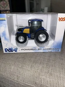 New Holland Hydrogen Tractor 1:32 ROS Boxed New Boxed - Picture 1 of 7