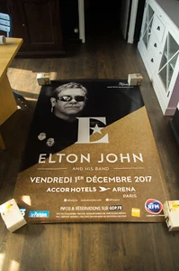 ELTON JOHN CONCERT PARIS French Vintage Advertising Music Poster Original 2017 - Picture 1 of 7