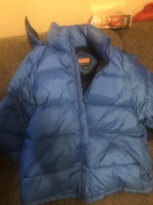 Coleman Outdoors Performance 重型外套 L 码 - 二手 — 第 1/4 张图片