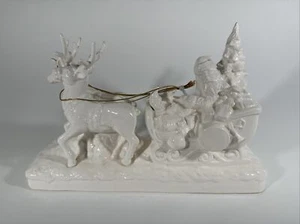 Vtg Porcelain Santa Sleigh Musical Jingle Bells Christmas Around The World - Picture 1 of 6