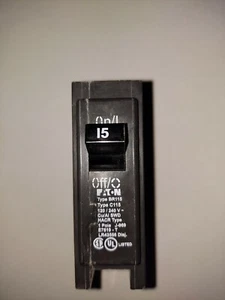 EATON BR 15 Amp Interruttore circuito singolo polo BR115 Nuovo - Foto 1 di 5