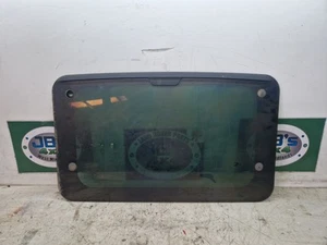 LAND ROVER DISCOVERY 2 TD5 CRISTAL TECHO CORREDIZO DELANTERO O TRASERO - Imagen 1 de 6