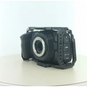 Blackmagic Design Pocket Cinema Camera 4k BMPCC w/ Rig Tested Used From Japan - Picture 1 of 8