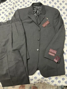 Jeffery Banks 2 pc Suit, Dark Grey Wool 48L Jacket And 40x33 Pants - Picture 1 of 9