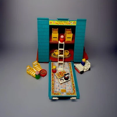 Casa Fisher-Price Little People Vintage Play Family con marco en A #990 Foto 1 de 4
