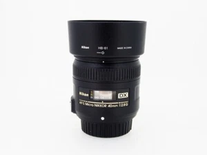 NIKON AF-S DX Micro Nikkor 40mm f/2.8 G Lens + HB-61 Hood - Picture 1 of 5