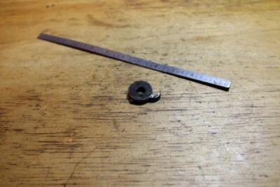 Forehand & Wodsworth 1901,22 l/r, leva extractora con resorte 71124-337 Foto 1 de 3