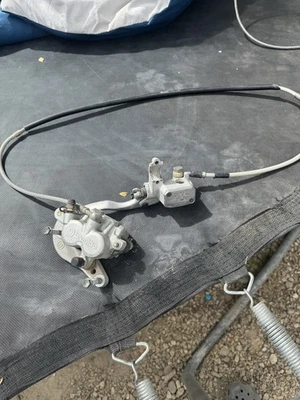 2002 KTM 520 EXC OEM BREMBO FRONT BRAKE CALIPER MASTER CYLINDER ASSEMEBLY 503130 - Image 1 of 4