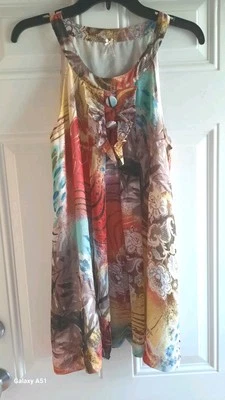 Top halter sin mangas LAPIS - M - Slvls, ribete con volantes/botones, pkts en la costura, forrado Foto 1 de 4