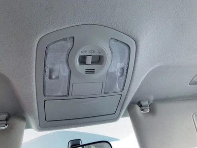 Consola de techo delantero Prius V VIN UE séptimo y octavo dígito OEM 12-18 PRIUS 1388768 Foto 1 de 4