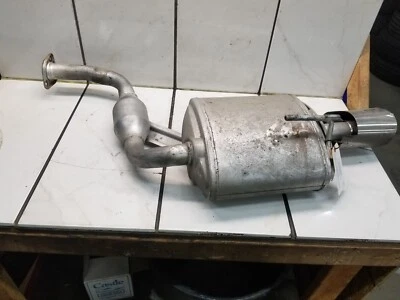 Nissan Máxima 2009 *silenciador de agua, curva en el borde de la punta* silenciador del conductor izquierdo Foto 1 de 4