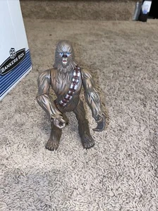 Hasbro Star Wars Force Battler Chewbacca wookie Figure squeeze legs 8" GG - Picture 1 of 2