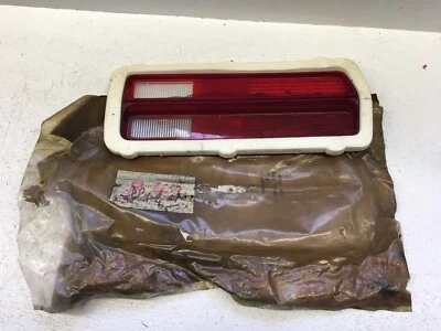 Mopar NOS 1976 1977 Plymouth Volare Right RH Tail Light Lens 3881010 - Изображение 1 из 4