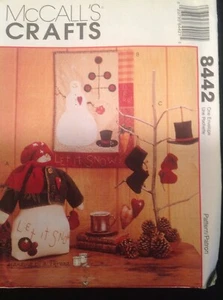 Pattern McCall’s 8442, snowman, quilt, ornaments, winter, 15” snowman - Picture 1 of 2