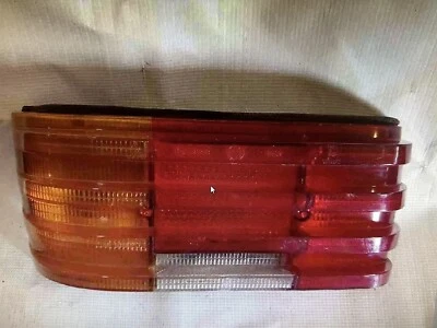 Faro trasero conductor mercedes benz 240 1973-76 Foto 1 de 2