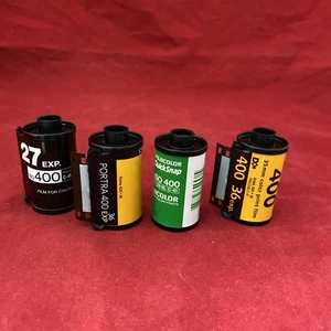 Botes de película de 35 mm con pestañas de película-20 por $10 - Imagen 1 de 1