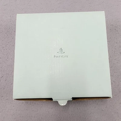 PartyLite Navidad Vacaciones Santa Lata Vela Muestreador Tealight Votivo Soporte Caja Foto 1 de 4