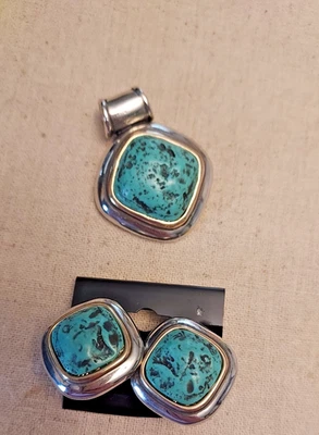 Juego de pendientes colgantes y de clip estilo turquesa en tono plata y oro Foto 1 de 4