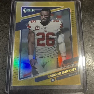 2021 Panini Donruss Football Saquon Barkley Gold Holo #79 NY Giants Shipssameday - Picture 1 of 5