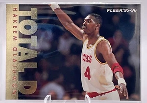 Tarjeta de baloncesto Hakeem Olajuwon 1995 Fleer Total D #6 Rockets NBA HALL FAME - Imagen 1 de 2