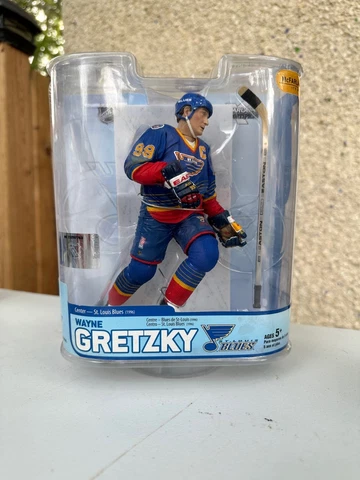 St. Louis Blues Wayne Gretzky NHL Legends McFarlane Series 5 Cover